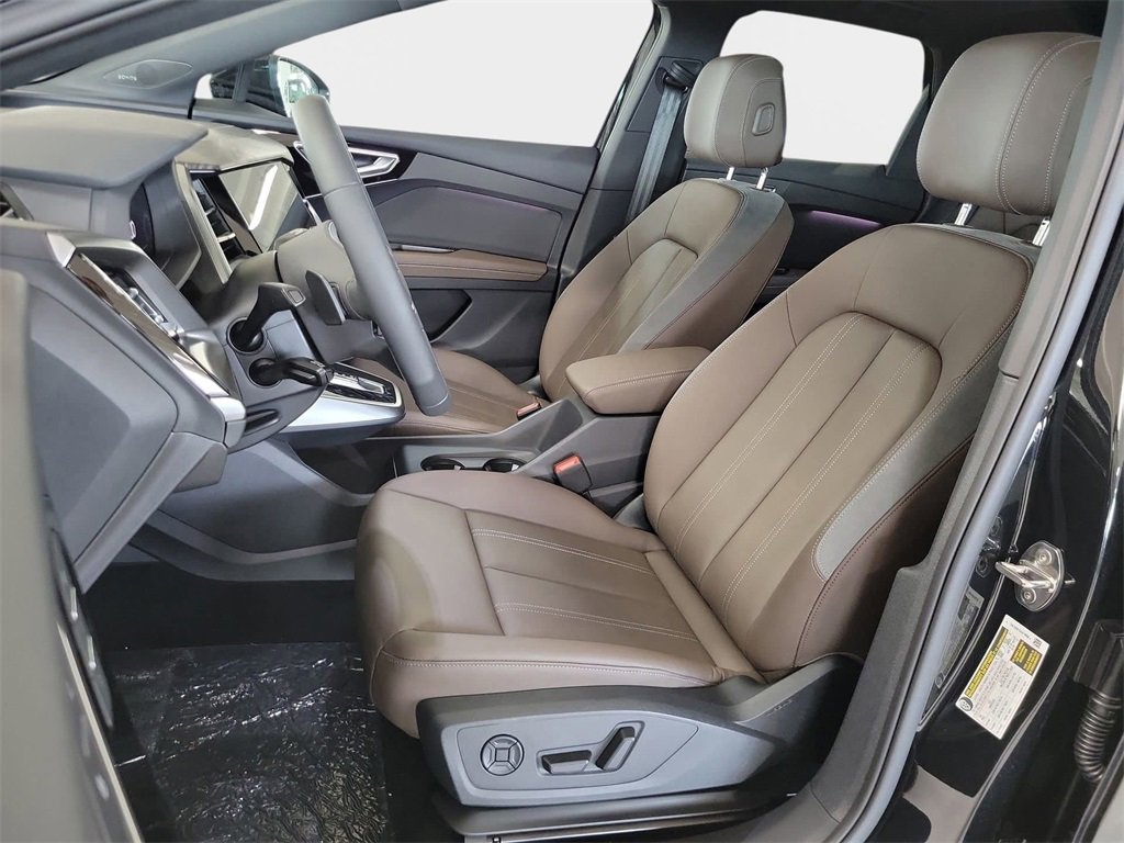 New 2026 Audi Q4 e-tron Premium Plus image 11