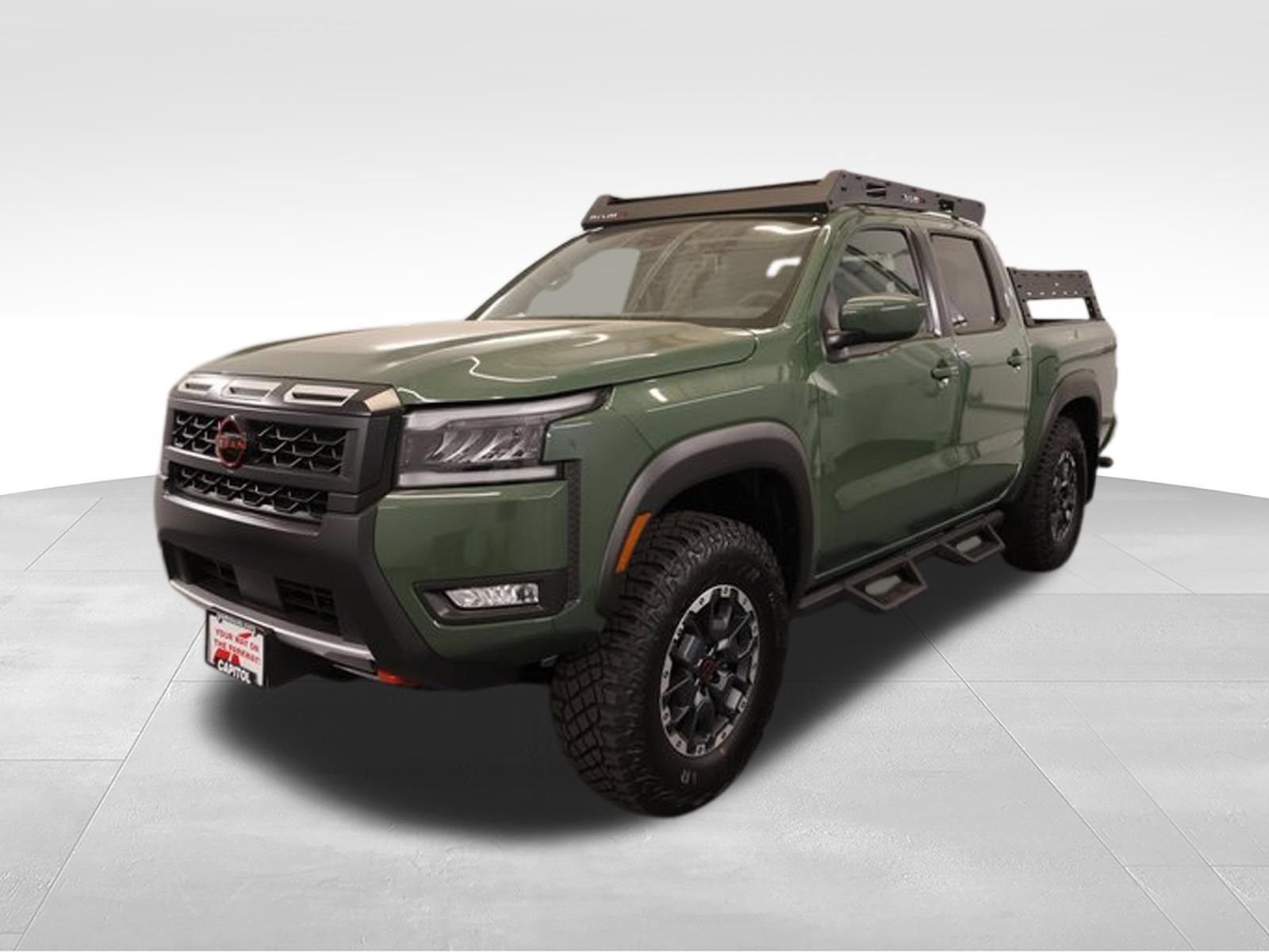 New 2026 Nissan Frontier PRO-4X w/ Tow Package AWD/4WD image 5