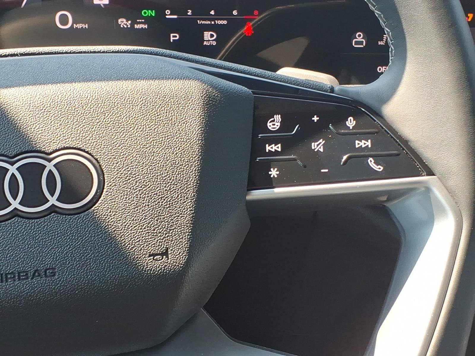 Certified 2025 Audi Q5 Premium Plus w/ Premium Plus AWD/4WD image 15