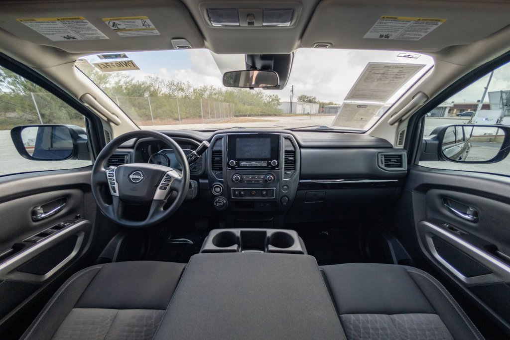 Used 2023 Nissan Titan SV w/ Accessory Utility Package image 17