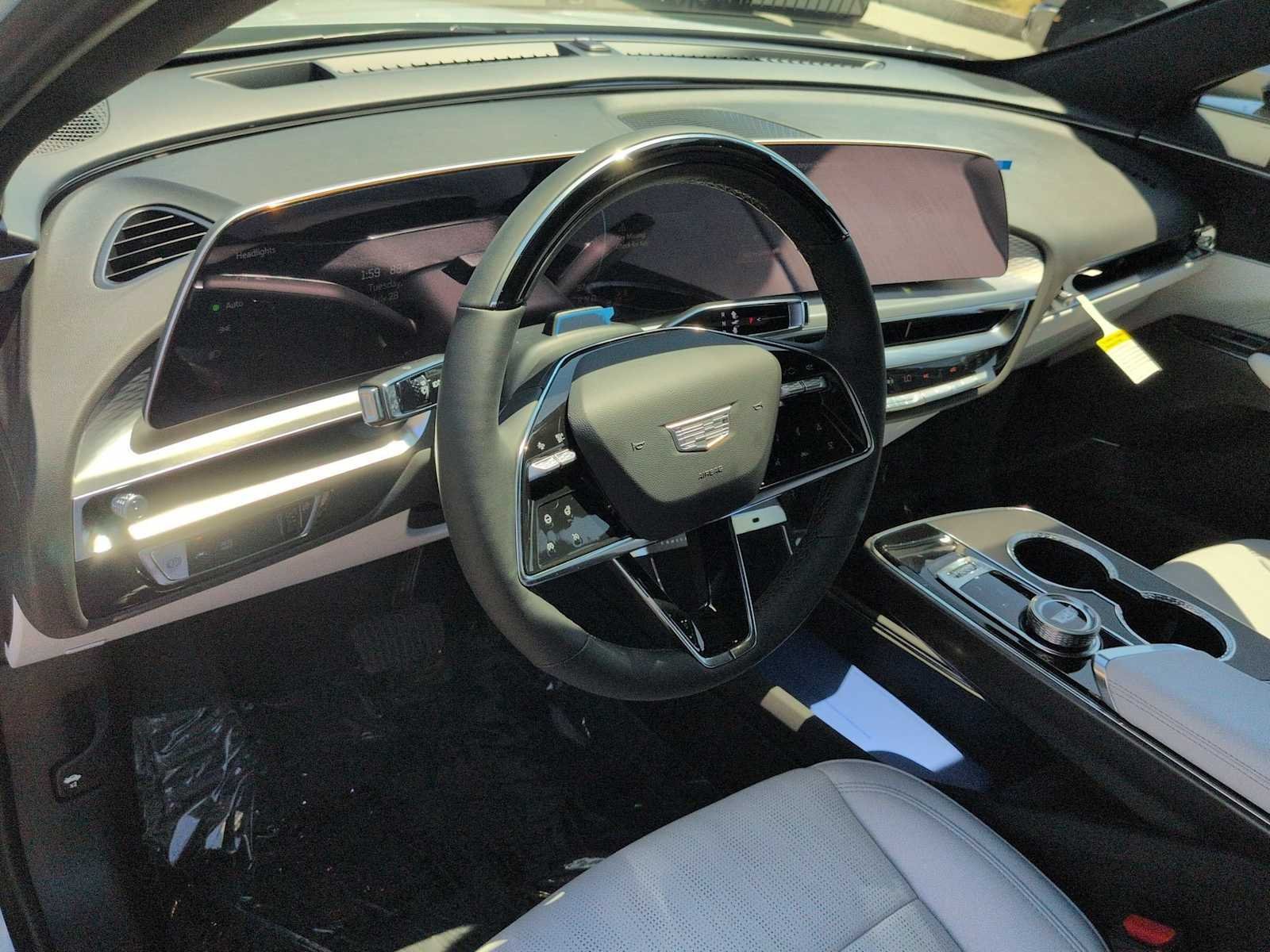 New 2026 Cadillac Lyriq Sport AWD/4WD image 12