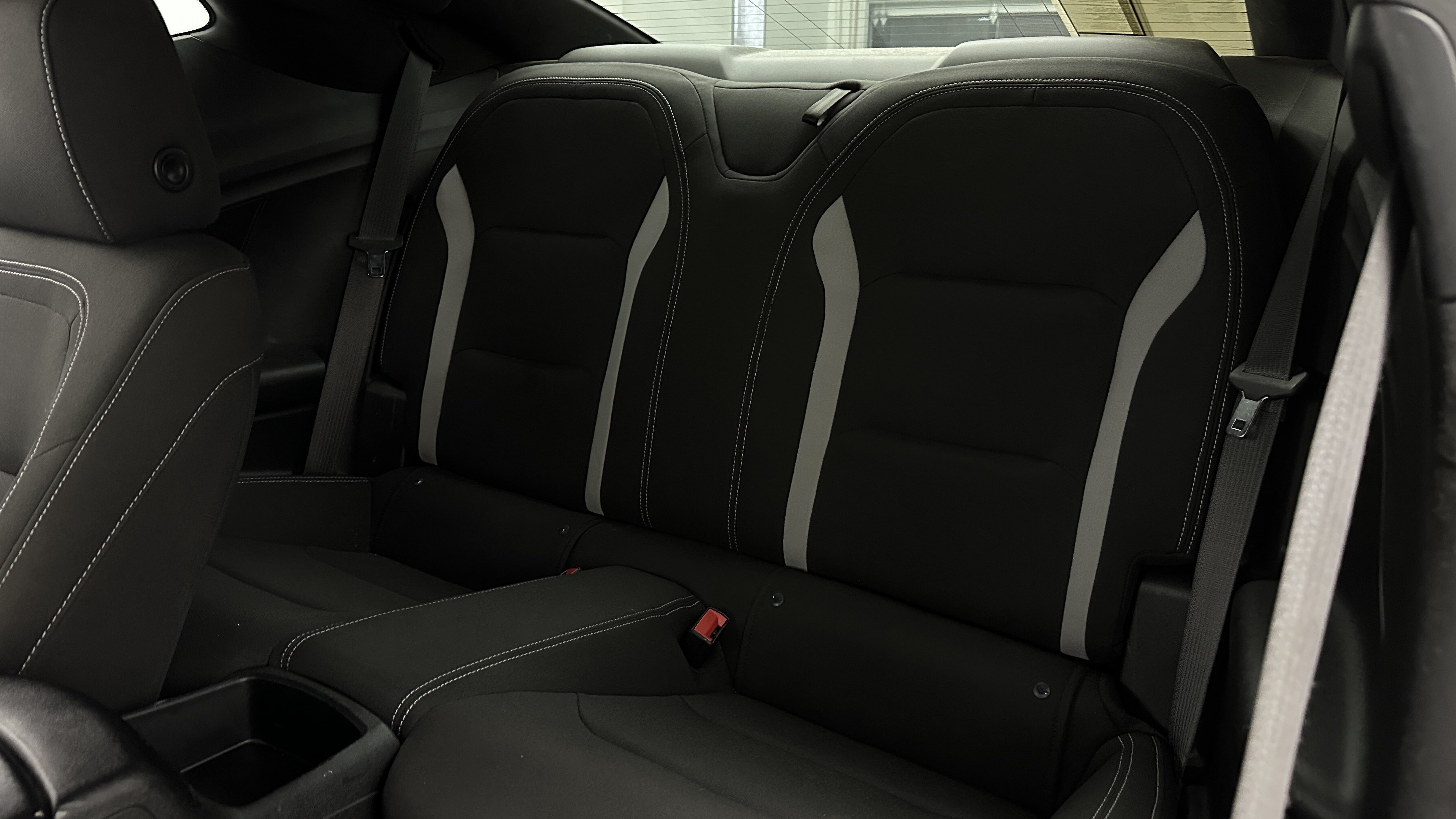 Used 2019 Chevrolet Camaro LS RWD image 17