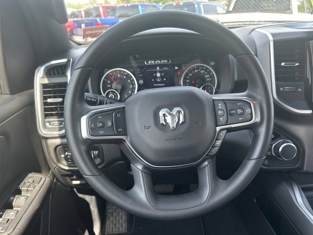 New 2026 RAM 1500 Express AWD/4WD image 15