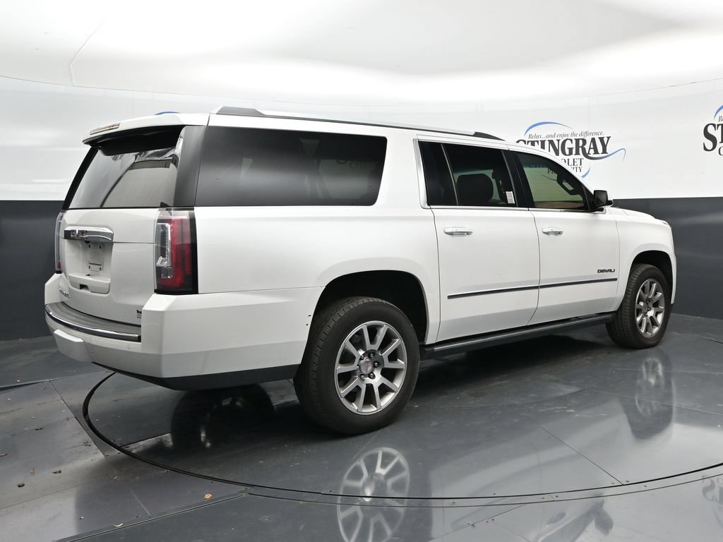 Used 2020 GMC Yukon XL Denali w/ Enhanced Security Package RWD image 7