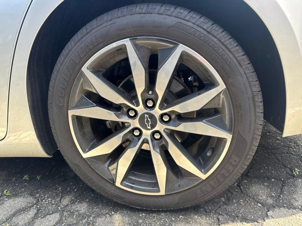 Certified 2021 Chevrolet Malibu RS FWD image 16