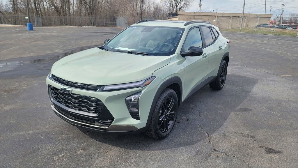 New 2026 Chevrolet Trax ACTIV w/ Sunroof Package image 5