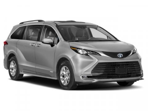 Used 2024 Toyota Sienna XLE FWD image 6