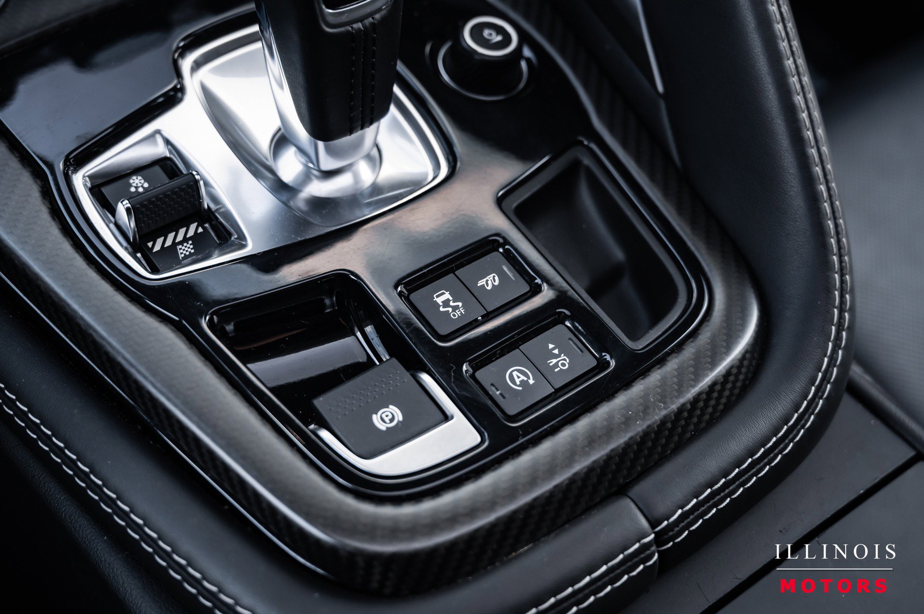 Used 2021 Jaguar F-TYPE R-Dynamic image 28