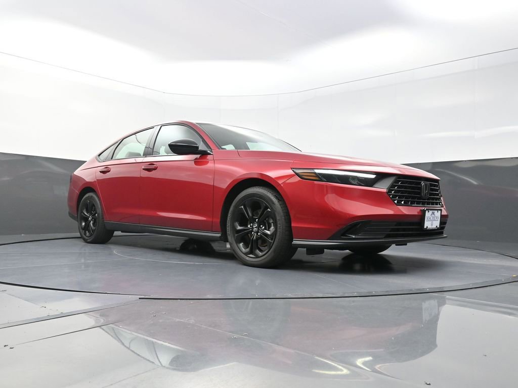 Used 2025 Honda Accord SE image 21