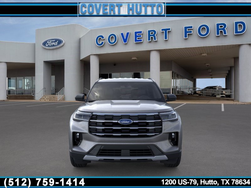 New 2026 Ford Explorer Active RWD image 6