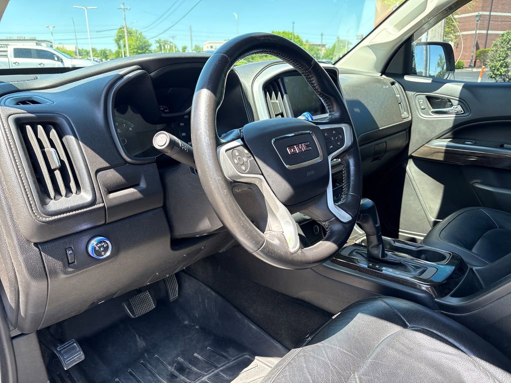 Used 2018 GMC Canyon SLT w/ Driver Alert Package RWD image 10
