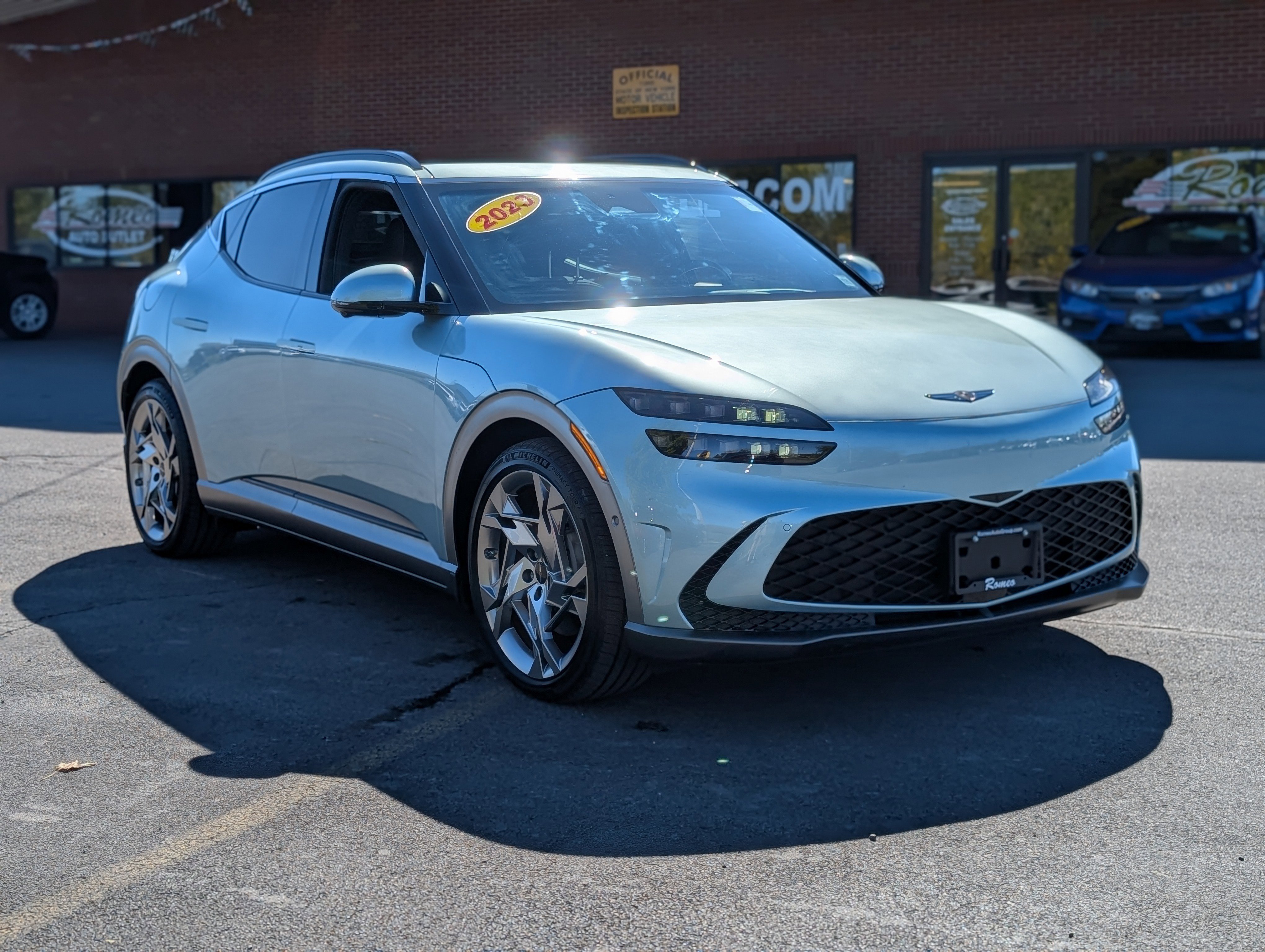 Used 2023 Genesis GV60 Performance image 14