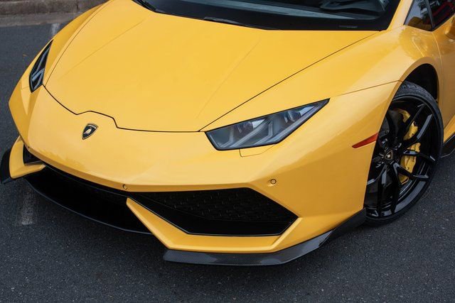 Used 2015 Lamborghini Huracan LP 610-4 image 2