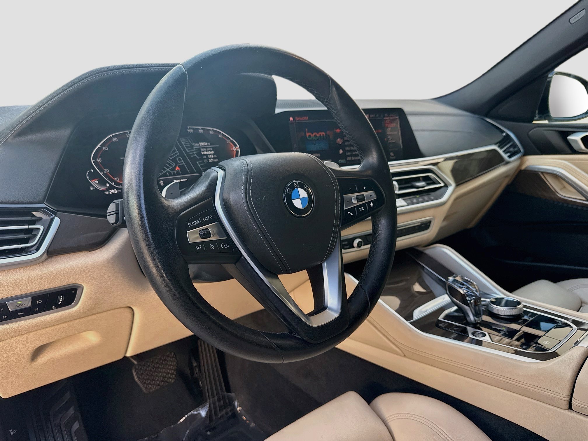 Used 2022 BMW X6 xDrive40i w/ Premium Package AWD/4WD image 9