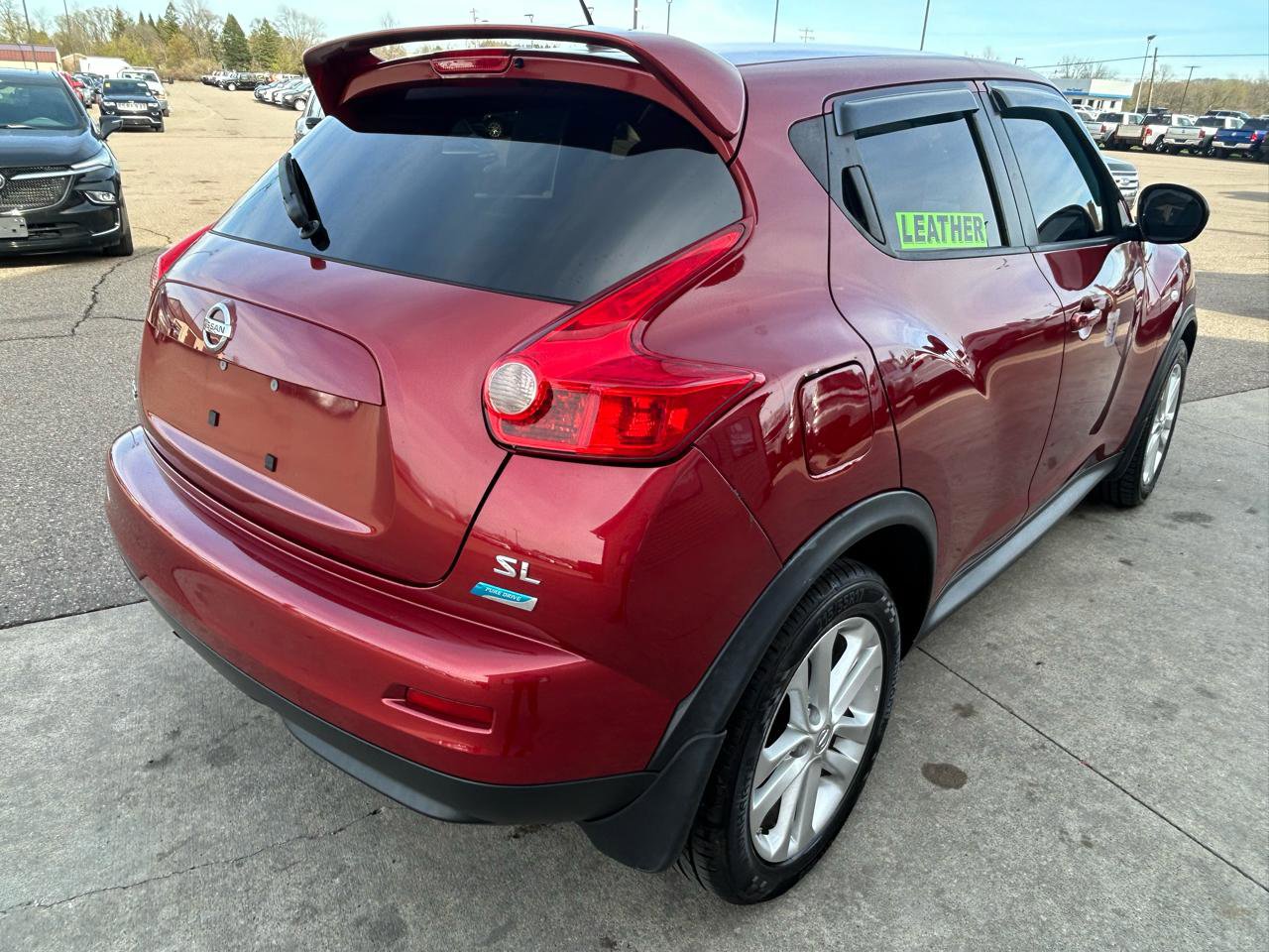 Used 2014 Nissan Juke SL image 5