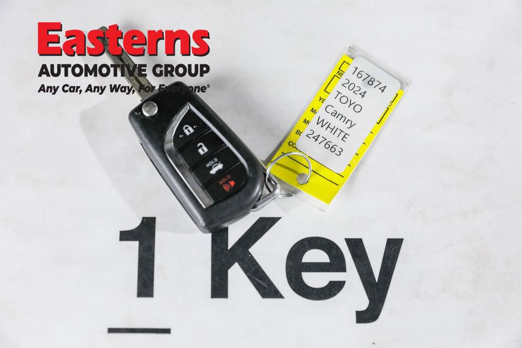 Used 2024 Toyota Camry SE FWD image 24