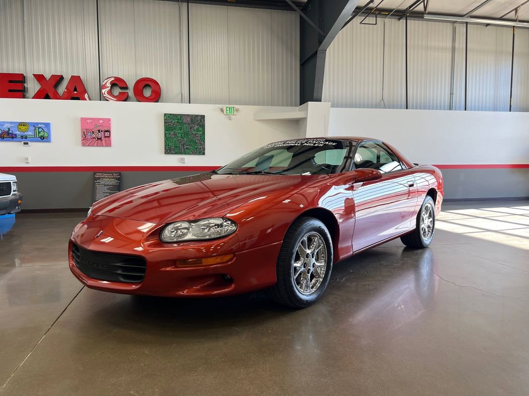 Used 2002 Chevrolet Camaro Z28 w/ Preferred Equipment Group image 6