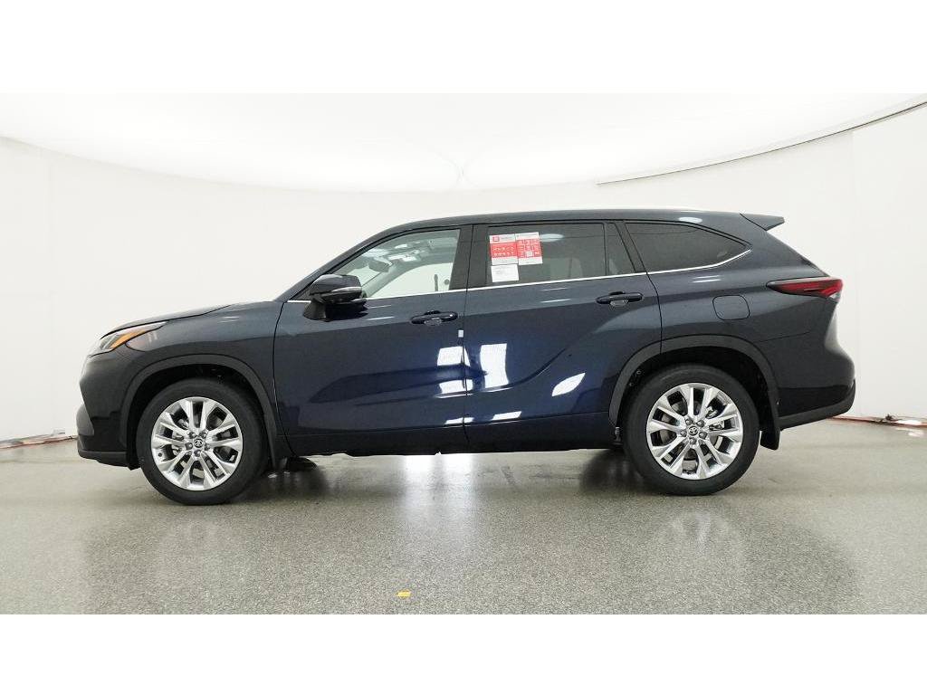 New 2026 Toyota Highlander Limited AWD/4WD image 19