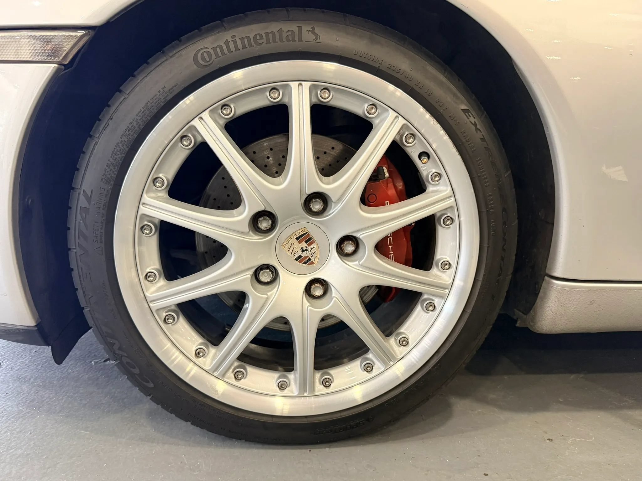 Used 2000 Porsche 911 Carrera 4 AWD/4WD image 30