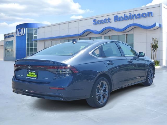 Certified 2025 Honda Accord EX-L image 4