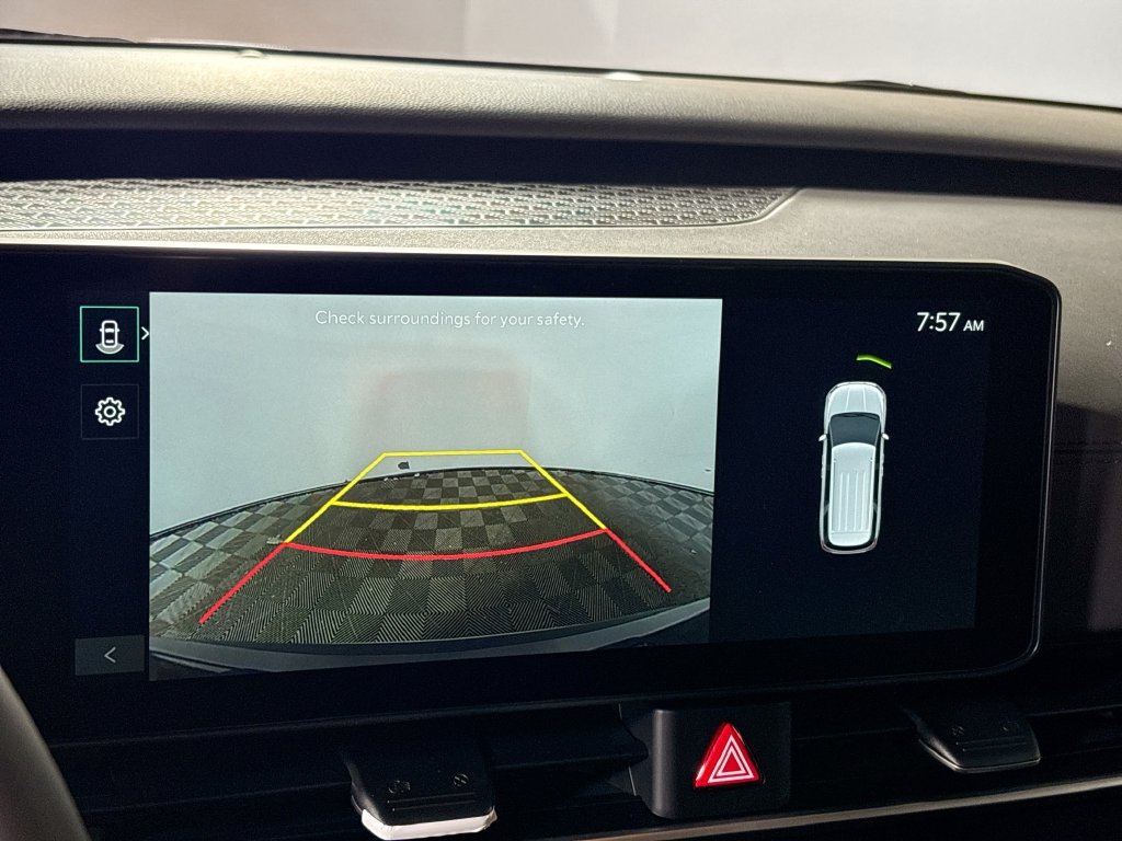 New 2026 Kia Carnival FWD image 17