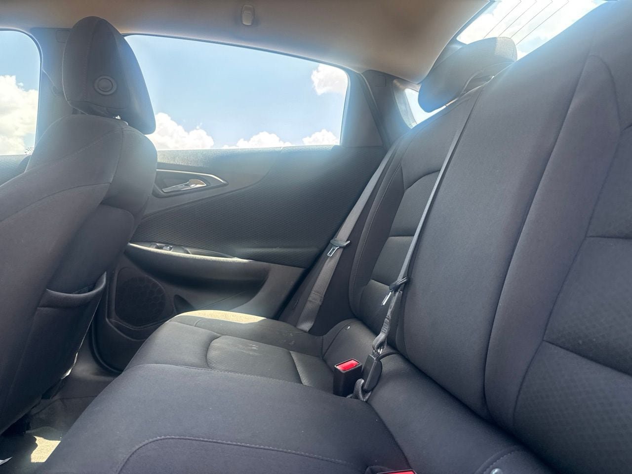 Used 2025 Chevrolet Malibu LS FWD image 34