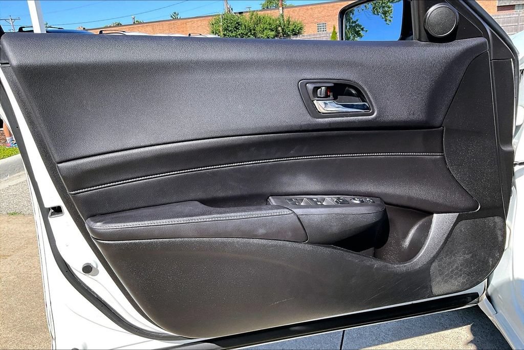 Used 2016 Acura ILX FWD image 14