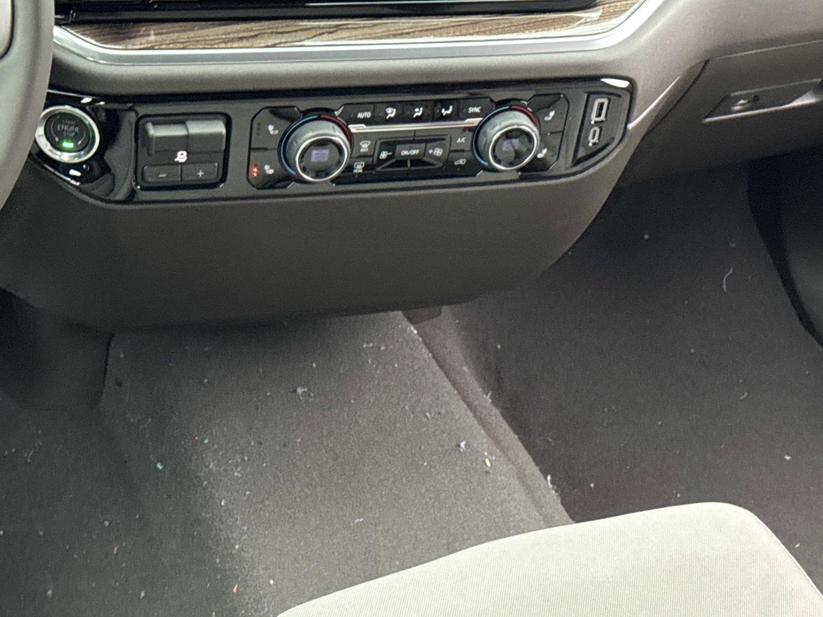 New 2026 Chevrolet Silverado 1500 LT w/ All Star Edition Plus image 4