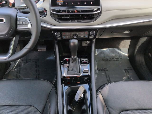 Certified 2023 Jeep Compass Limited w/ Sun and Sound Group AWD/4WD image 22