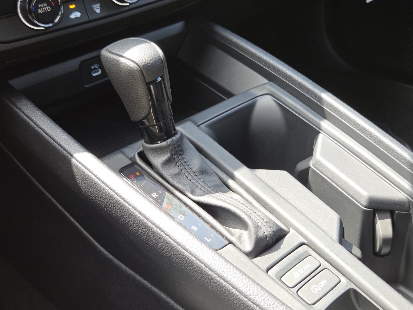Used 2025 Honda Accord LX image 30