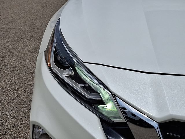 Used 2022 Nissan Altima 2.5 SL FWD image 9