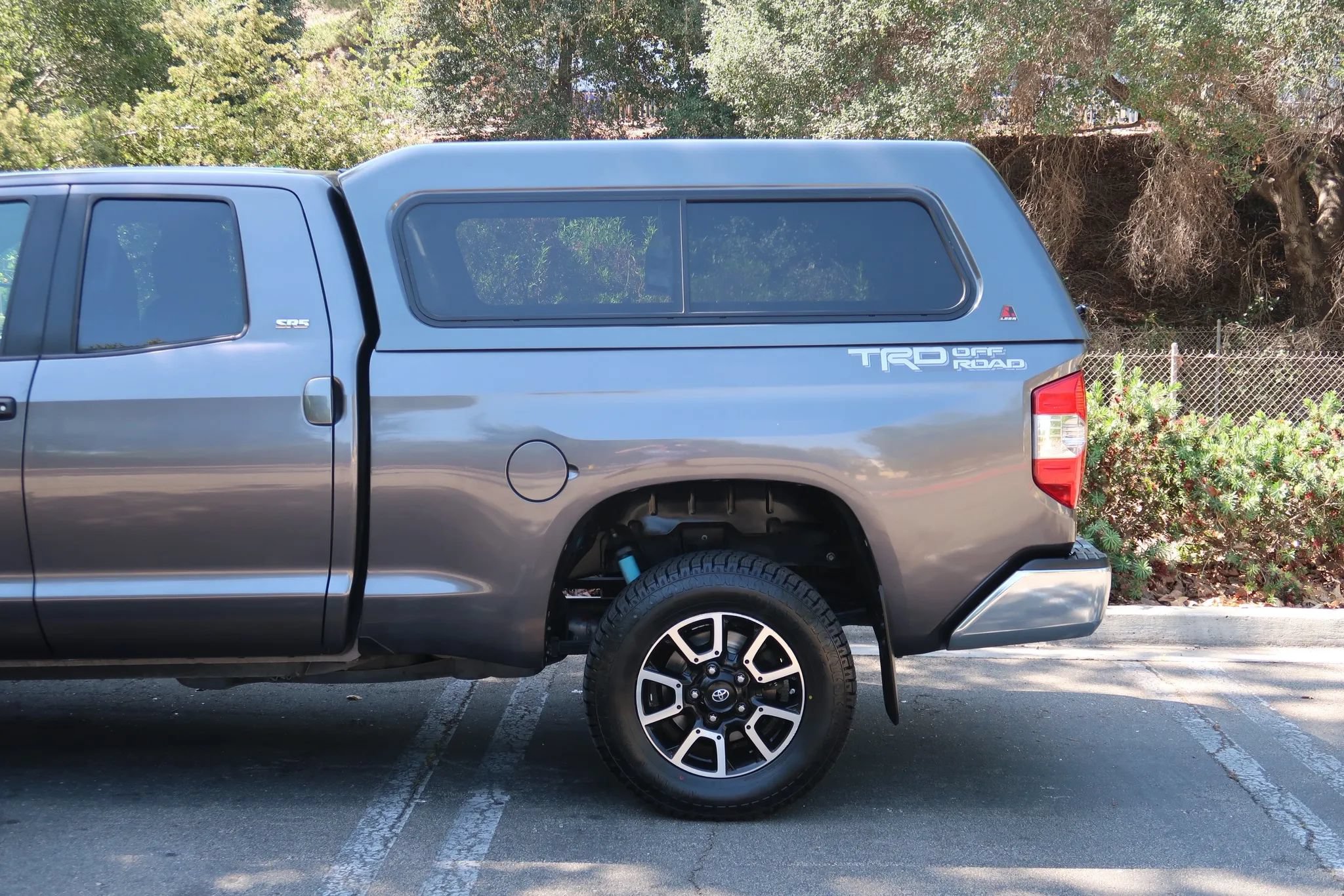 Used 2014 Toyota Tundra SR5 w/ TRD Off Road Package RWD image 9