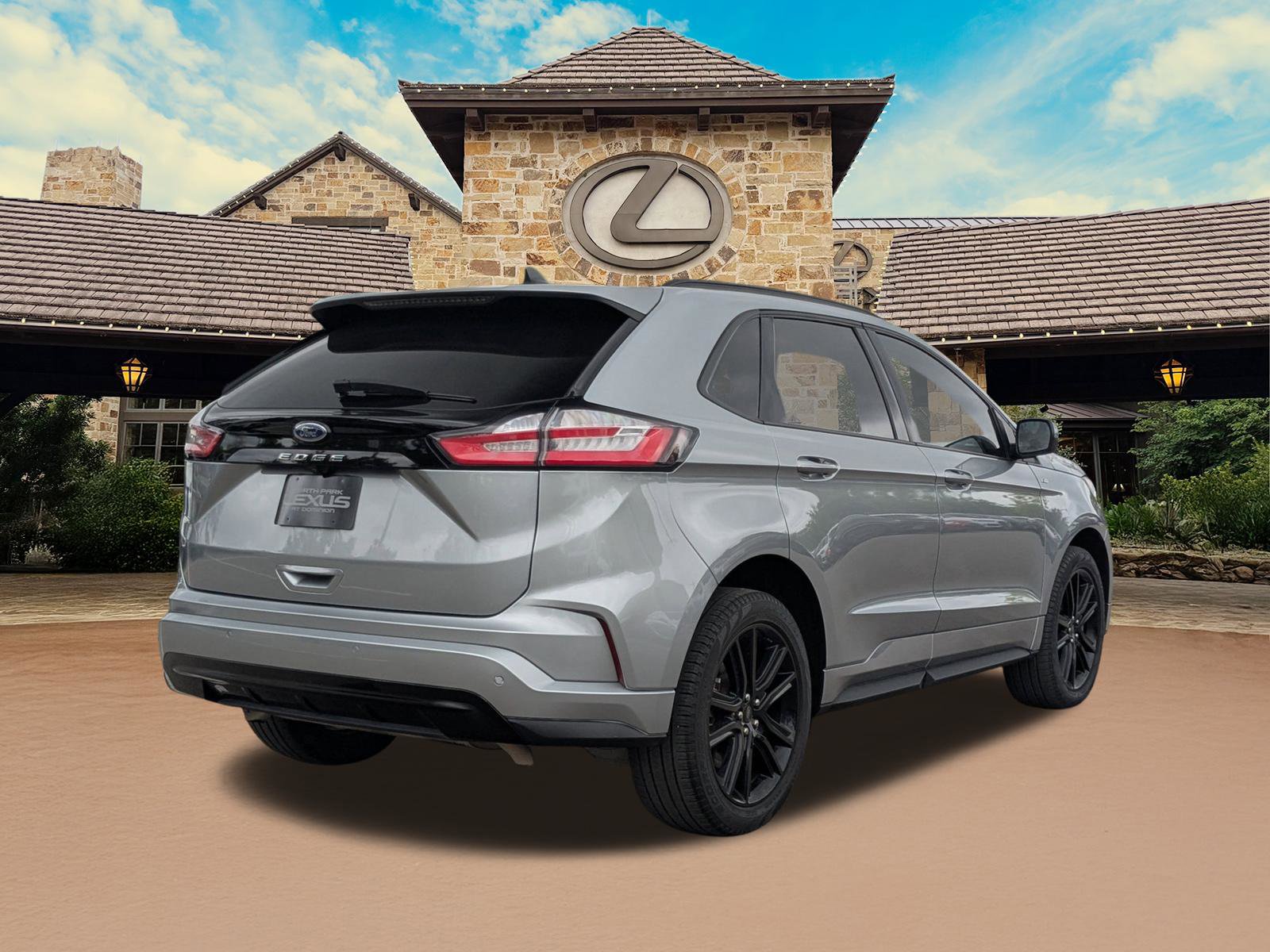 Used 2024 Ford Edge ST-Line image 2