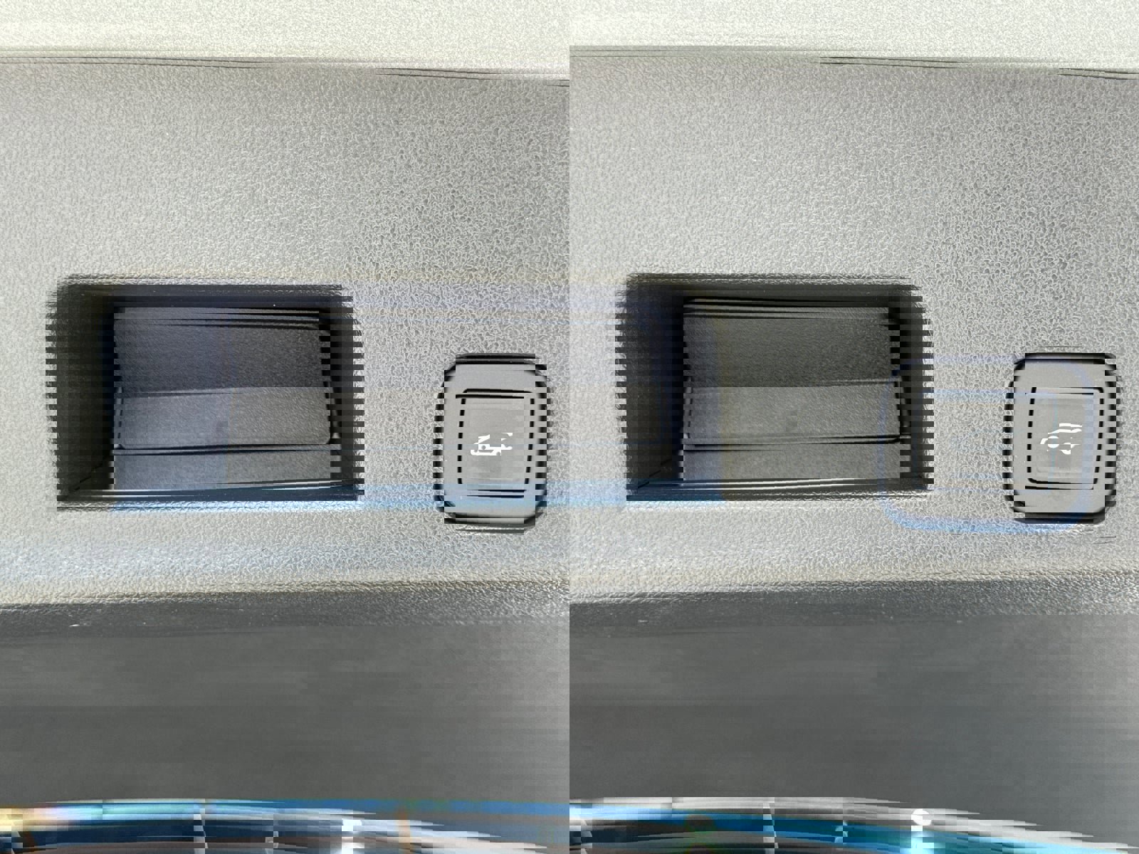 Used 2026 Buick Enclave Sport Touring w/ LPO, Floor Liner Package image 10