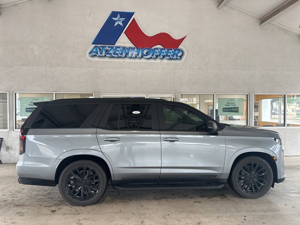 Certified 2023 Cadillac Escalade Premium Luxury RWD image 1