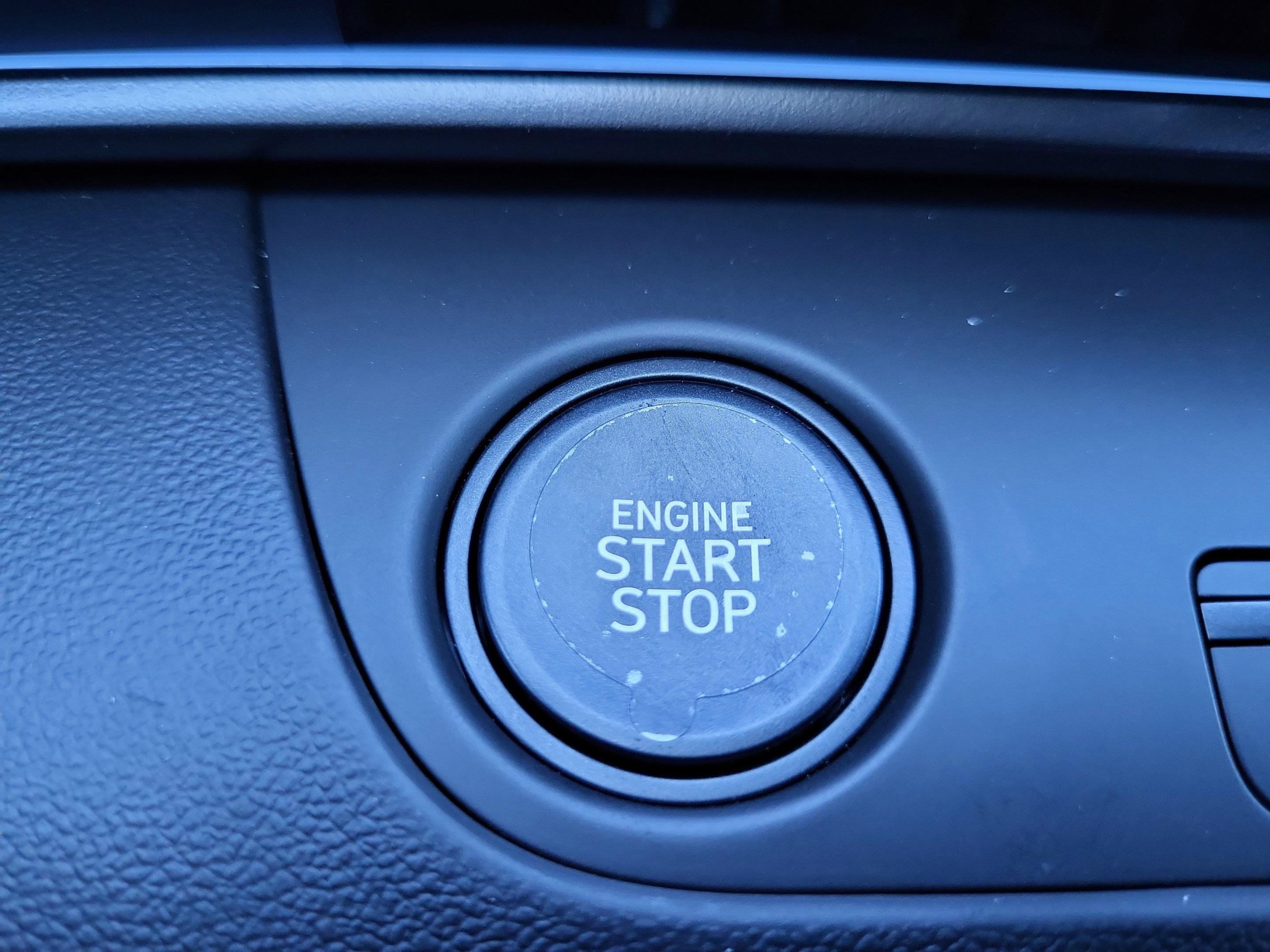 New 2026 Hyundai Elantra SEL FWD image 30