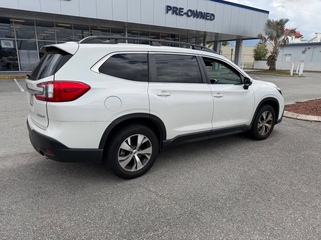 Used 2023 Subaru Ascent Premium w/ Convenience Package AWD/4WD image 3