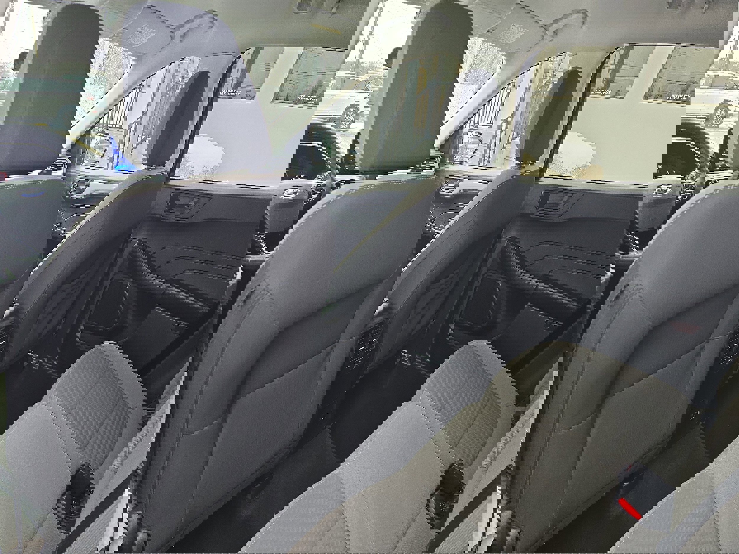 Certified 2022 Ford Escape SE w/ SE Sport Appearance Package image 13