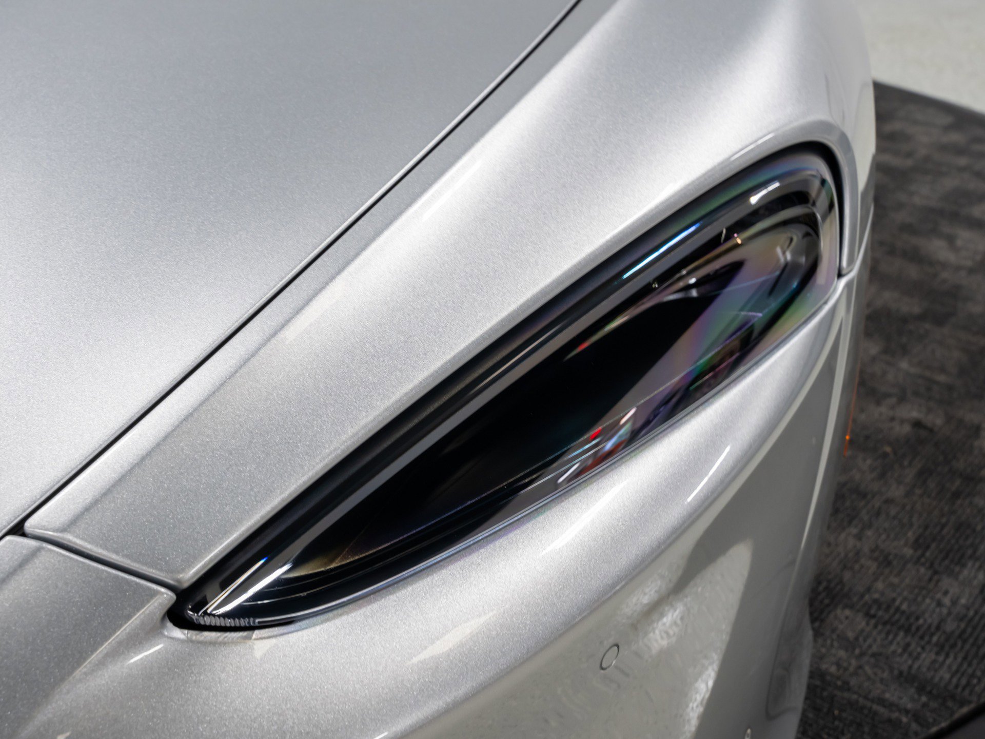 Used 2023 McLaren GT image 17