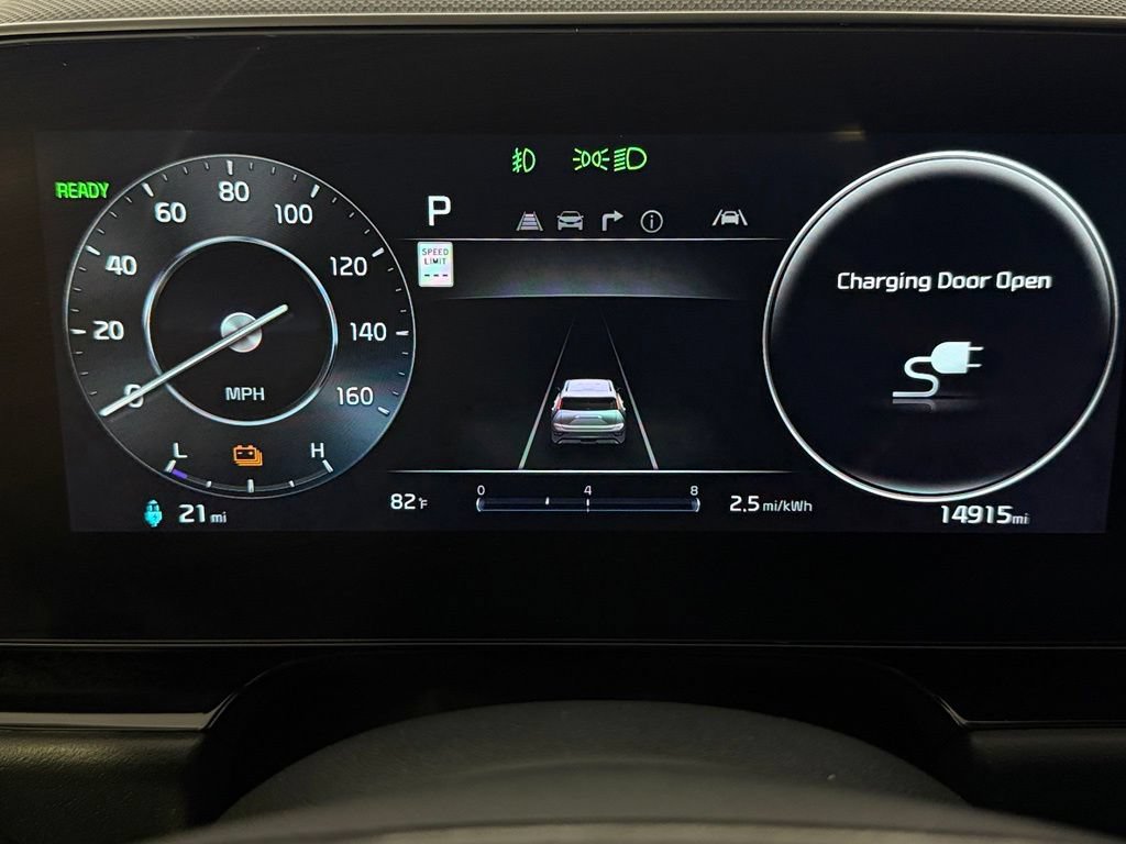 Used 2023 Kia Niro Wave w/ Wave Preserve Package FWD image 13
