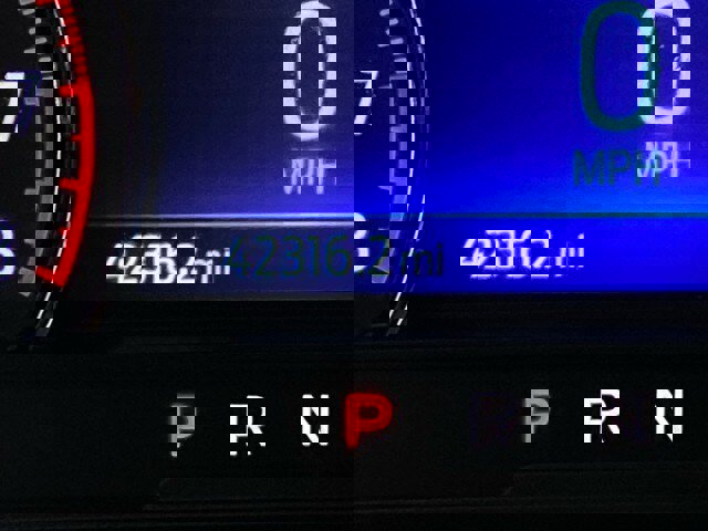 Used 2022 Ford Explorer XLT w/ Equipment Group 202A image 22