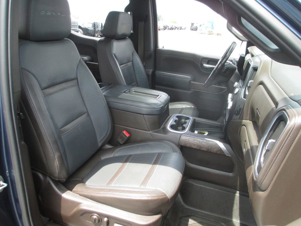 Used 2019 GMC Sierra 1500 Denali w/ Denali Ultimate Package AWD/4WD image 26