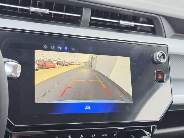 New 2027 Chevrolet Bolt LT w/ Comfort Package image 19