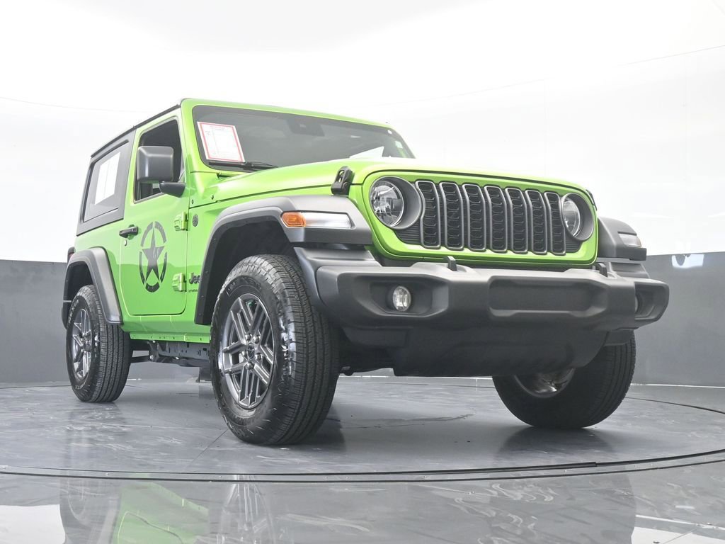 Used 2025 Jeep Wrangler Sport image 55