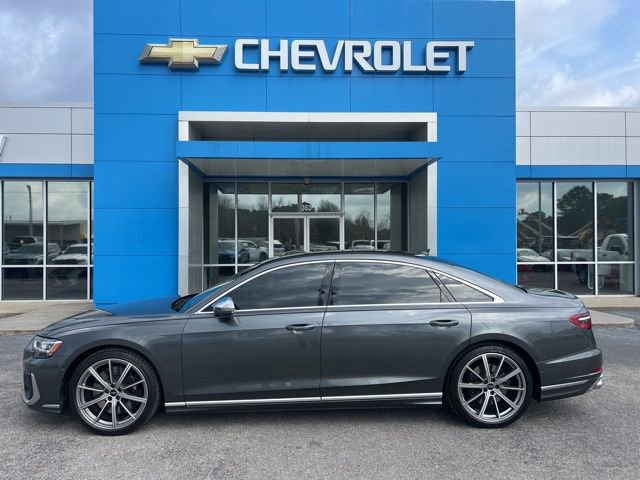 Used 2024 Audi S8 image 13