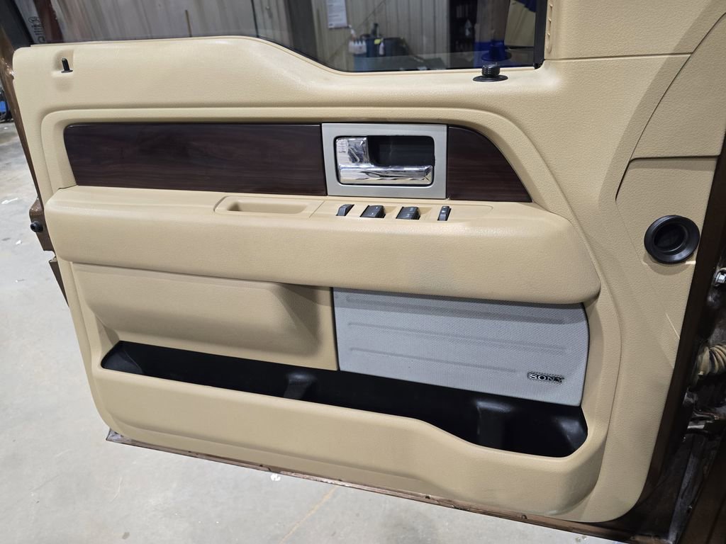 Used 2012 Ford F150 King Ranch image 27