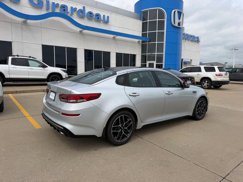 Used 2020 Kia Optima SE w/ Paint Protection Package FWD image 2
