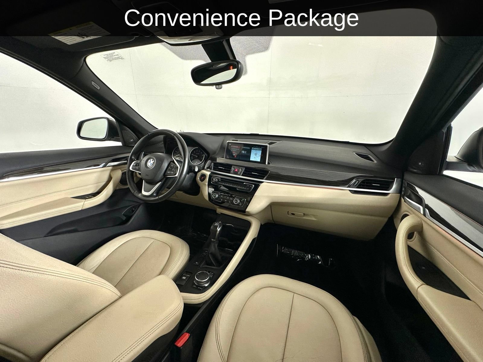 Used 2018 BMW X1 xDrive28i AWD/4WD image 2
