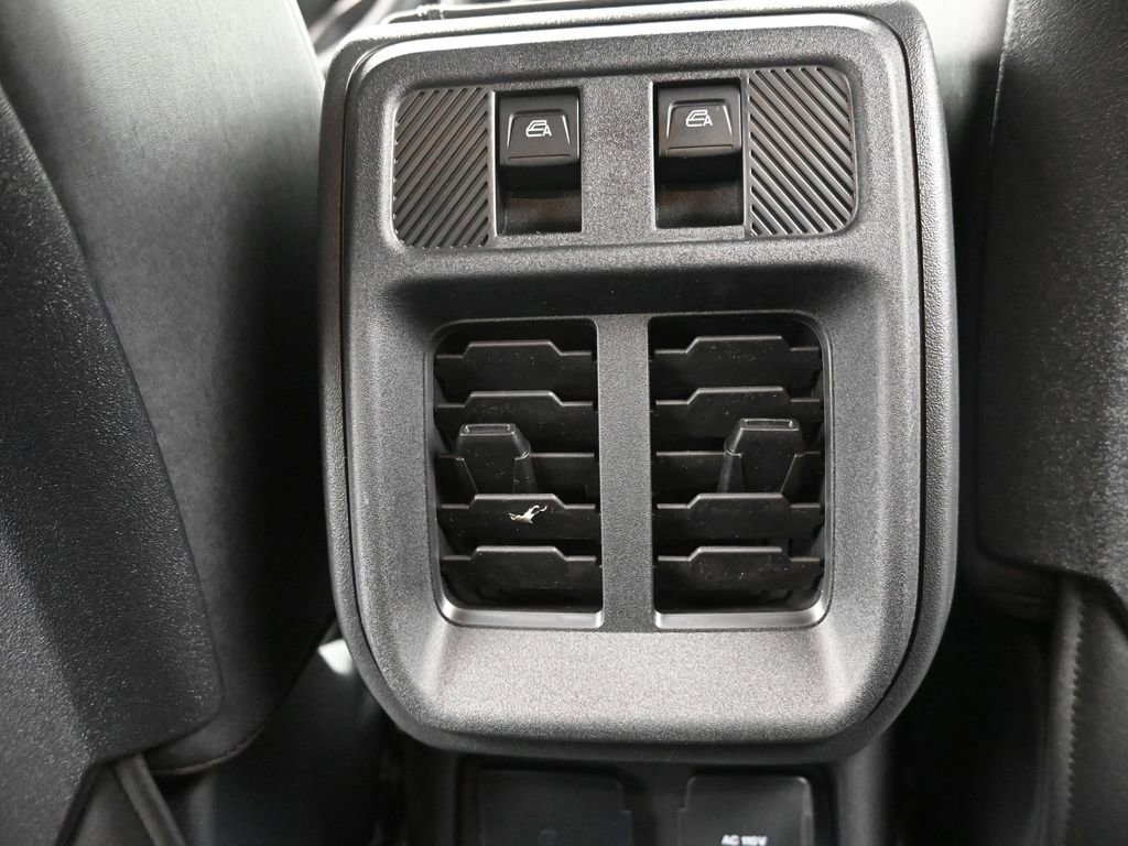 New 2025 Ford Bronco Badlands image 16