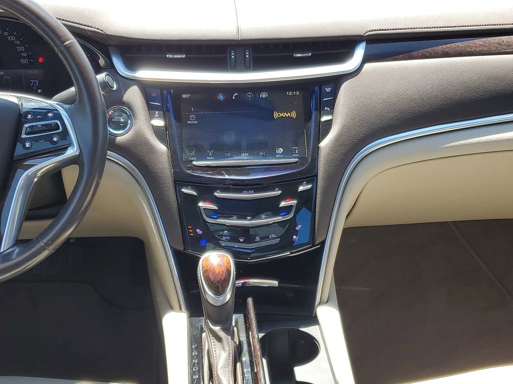 Used 2013 Cadillac XTS Luxury FWD image 25